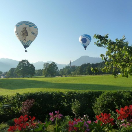 Unser traumhafter Ausblick auf die Tegernseer Berge, © im-web.de/ Tourist-Information Bad Wiessee