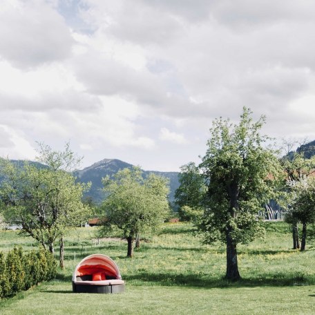 Garten mit Liegewiese, © im-web.de/ Tourist-Information Bad Wiessee