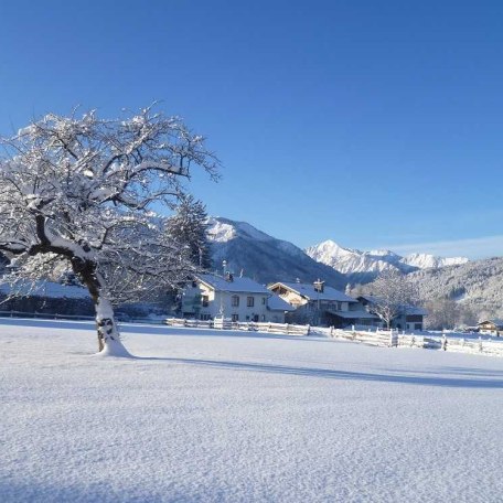 .....verschneite Landschaft, © im-web.de/ Touristinformation Fischbachau