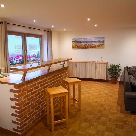 Bar und Schrank mit Spielen, &copy; im-web.de/ Tourist-Information Gmund am Tegernsee