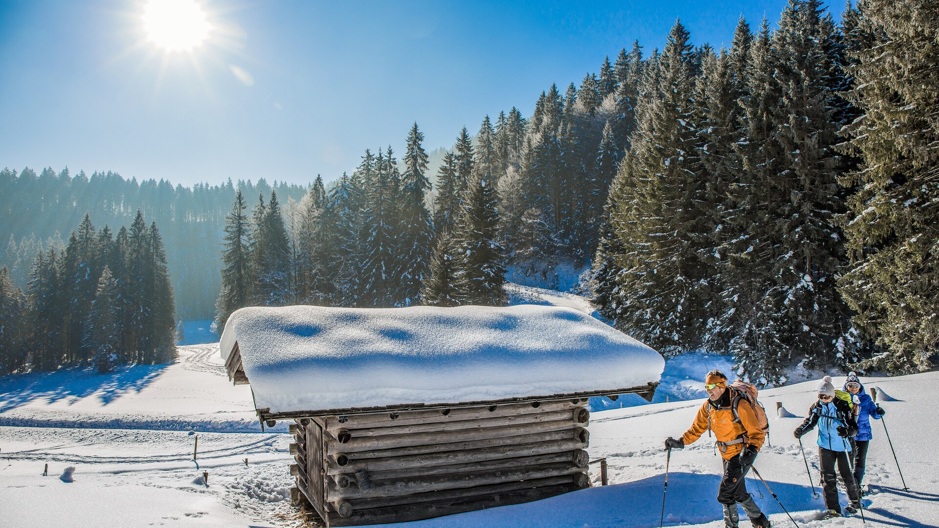 TTT_0117_CS_Aktiv_Schneeschuh_Heimatführer_Hauptvogel-0034, © Der Tegernsee (Christoph Schempershofe) TTT_0117_CS_Aktiv_Schneeschuh_Heimatführer_Hauptvogel-0034, © Der Tegernsee (Christoph Schempershofe)