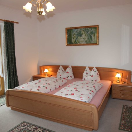 Zimmer Beispiel Gästehaus Kleinbuch, © Gästehaus Kleinbuch