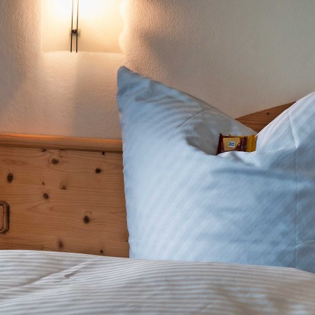 G&auml;stehaus H&ouml;pfl - Winterm&auml;rchen in ruhiger und sonniger Lage am Fusse des Wallbergs, &copy; GERLIND SCHIELE PHOTOGRAPHY TEGERNSEE