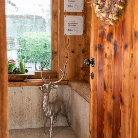 Eingangstür STEINBEISSER - Ferienwohnungen am Tegernsee, © im-web.de/ Tourist-Information Bad Wiessee