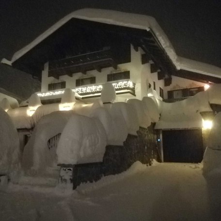 01 Haus Lohmann Winter, &copy; im-web.de/ Kur- und Tourist-Info Bayrischzell