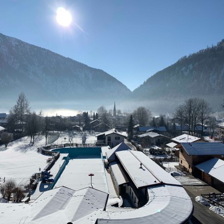 Ausblick vom Balkon - im Winter, © im-web.de/ Tourist-Information Bayrischzell