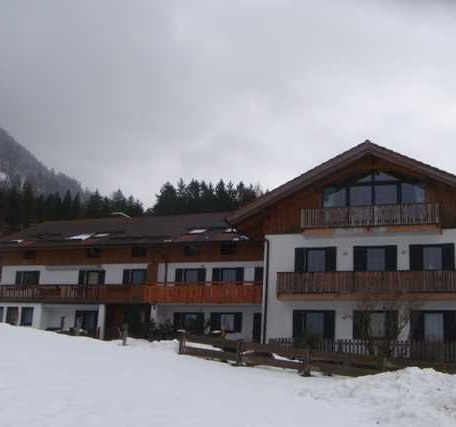 Außenansicht Winter, © im-web.de/ Kur- und Tourist-Info Bayrischzell