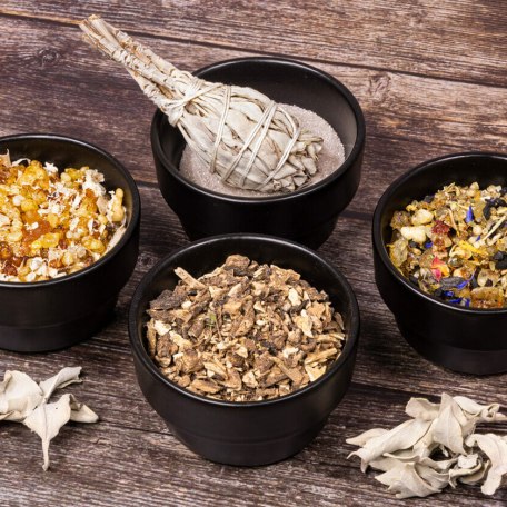 Aufmacher-Raeucherwerk, &copy; Marias Bl&uuml;tenzauber