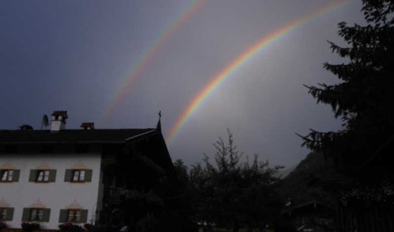 https://d1pgrp37iul3tg.cloudfront.net/objekt_pics/obj_full_32554_024.jpg, © im-web.de/ Tourist-Information Rottach-Egern