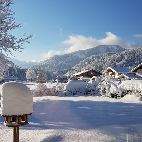 Ferienwohnung Haulle Kreuth am Tegernsee  Wohnzimmer im Winter, © im-web.de/ Regionalentwicklung Oberland Kommunalunternehmen