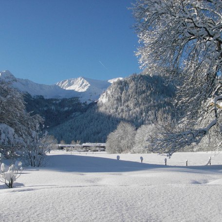 Unser Garten im Winter, &copy; im-web.de/ Touristinformation Fischbachau