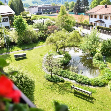 Blick in den Garten, © im-web.de/ Gäste-Information Schliersee in der vitalwelt schliersee