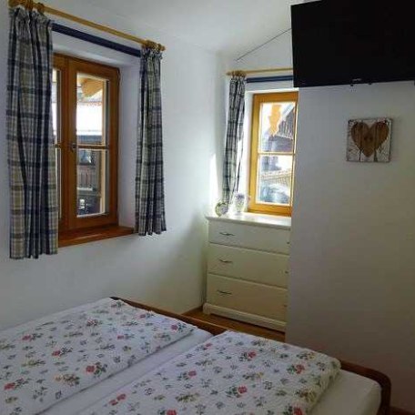 Schlafzimmer, © im-web.de/ Tourist-Information Bayrischzell