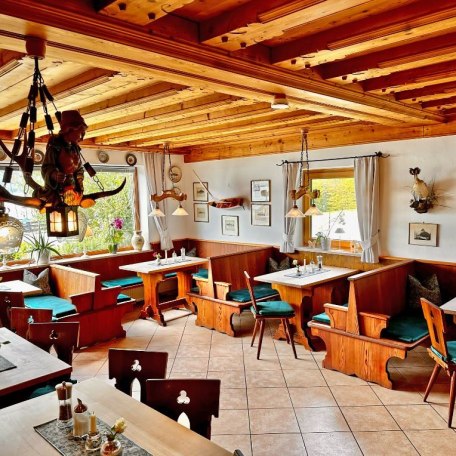 Unser Restaurant/Frühstücksraum, © im-web.de/ Tourist Information Tegernsee