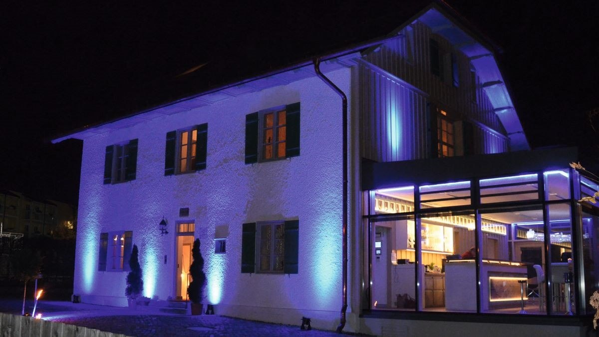 Bild - Stieler-Haus-beleuchted