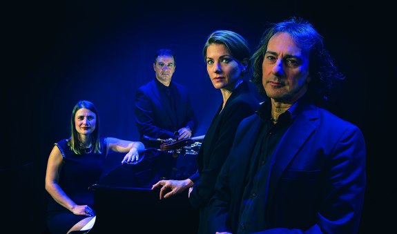 20261010_Pippo Pollina (c)Filip@derkonzertfotograf_klein_CMYK