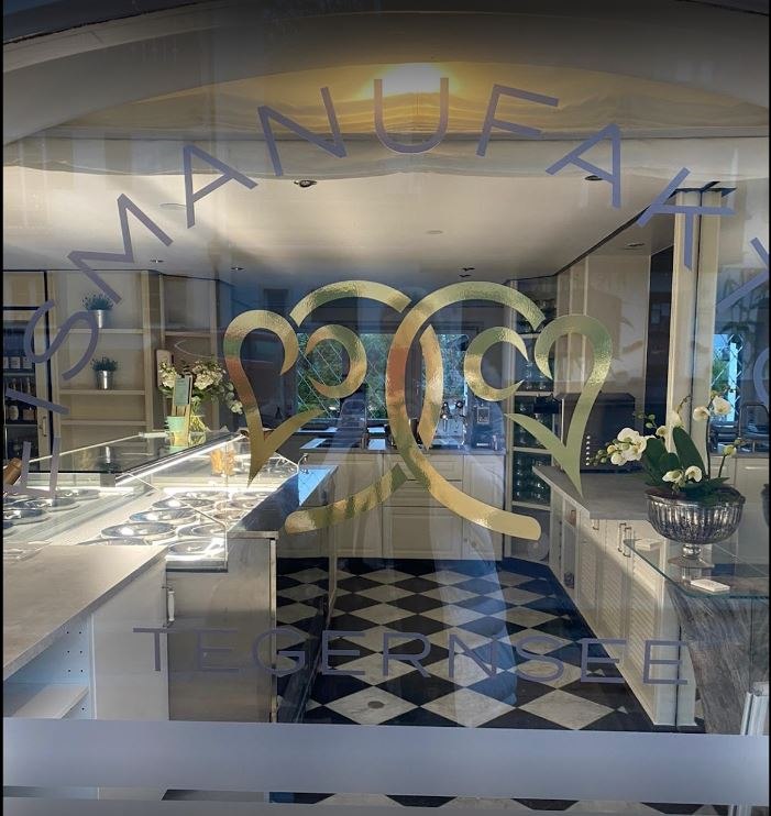 scheibeschriftzug, &copy; &copy; Eismanufaktur Tegernsee