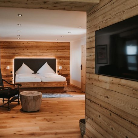 30e47027-175c-455b-bedb-93262b51bbfe 30e47027-175c-455b-bedb-93262b51bbfe