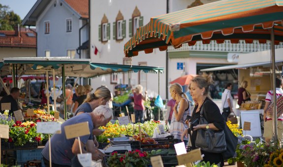 Wochenmarkt Miesbach EKF, © Dietmar Denger